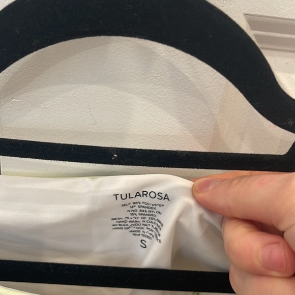 Tularosa Swimsuit set never worn washed once TOP:M BOTTOM:S - Picture 5 of 6